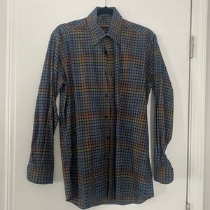 Forsynth of Canada men’s sports shirt